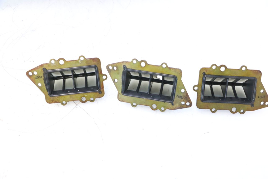 photo de ADMISION YAMAHA WAVE RUNNER GP R 1200 (2000 - 2003) - Vista general del producto