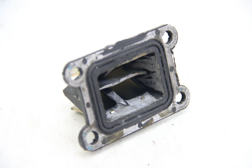 photo de CAJA DE VÁLVULAS PEUGEOT XP6 50 (1997 - 2003) - Zoom estado de uso