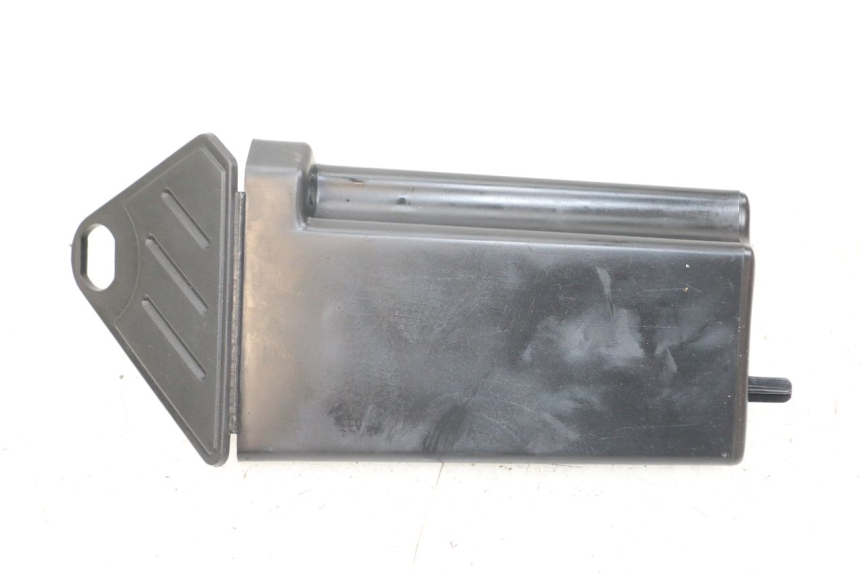 photo de GUANTERA ARCHIVE CAFE RACER 4T 50 (2019 - 2024) - Detalle de la pieza