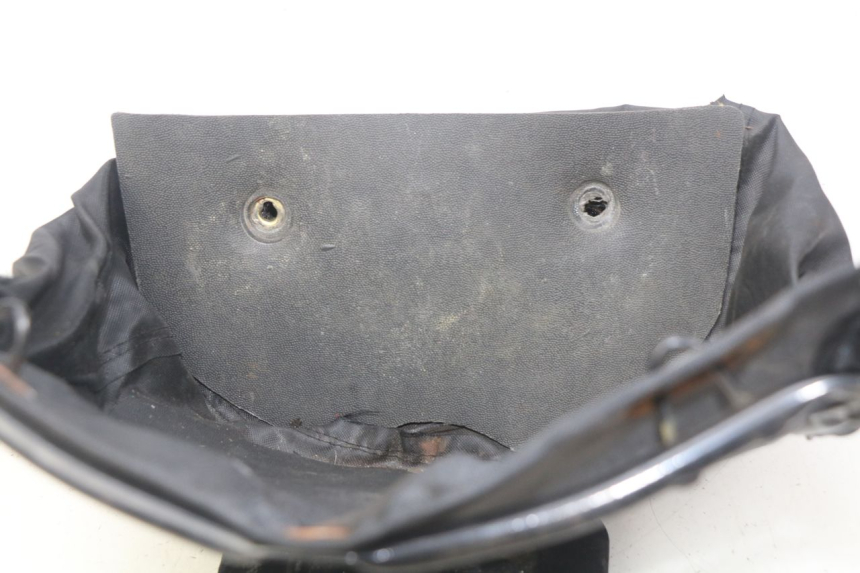 photo de CAJA DE GUANTES KEEWAY HURRICANE 50 (2006 - 2019) - Primer plano técnico