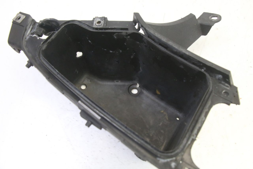 photo de GUANTERA HONDA NTV DEAUVILLE 650 (2001 - 2006) - Primer plano técnico