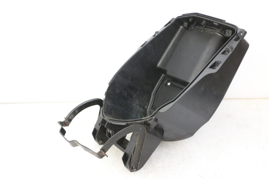 photo de GUANTERA PEUGEOT VIVACITY 125 (2010 - 2017) - Detalle de la pieza