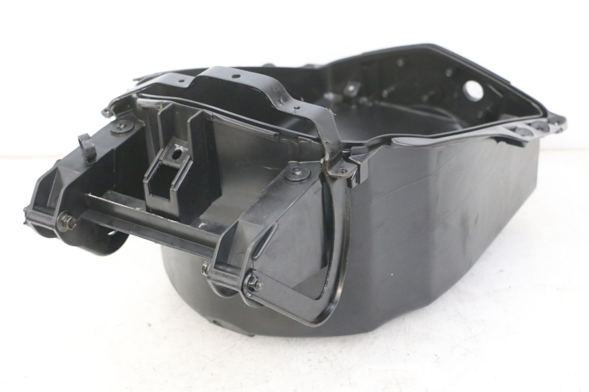 photo de GUANTERA PEUGEOT VIVACITY 125 (2010 - 2017) - Primer plano técnico