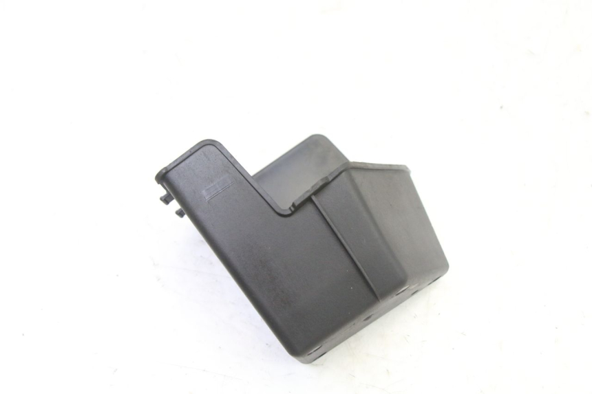 photo de GUANTERA PEUGEOT SATELIS 125 (2013 - 2018) - Zoom estado de uso