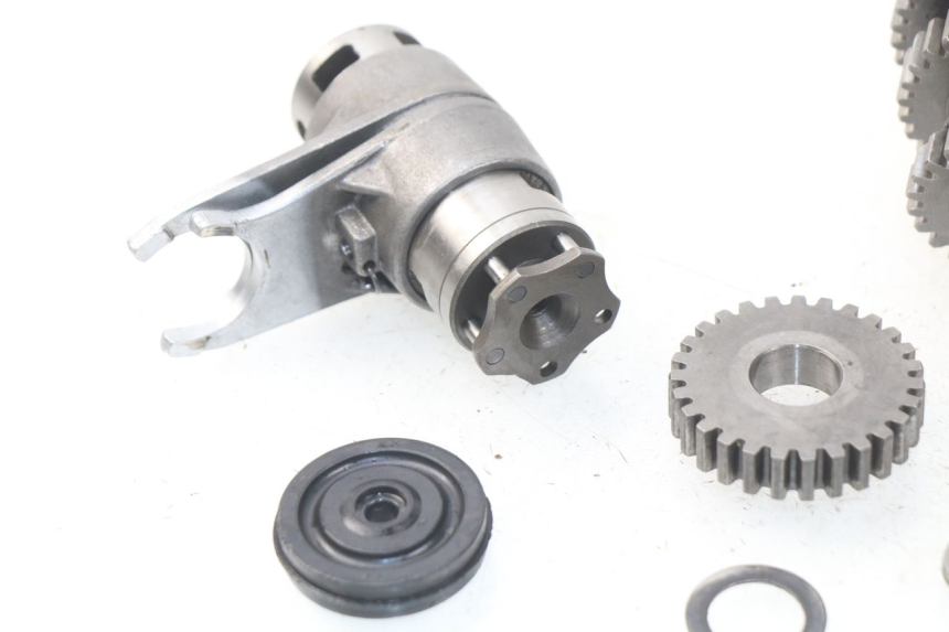 photo de CAJA DE CAMBIOS ORION AGB37 CRF1 DIRT BIKE 125 (2013 - 2021) - Primer plano técnico