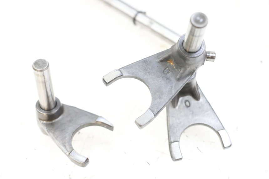 photo de Caja de cambios HYOSUNG GV AQUILA 125 (2000 - 2009) - Inspección visual detallada