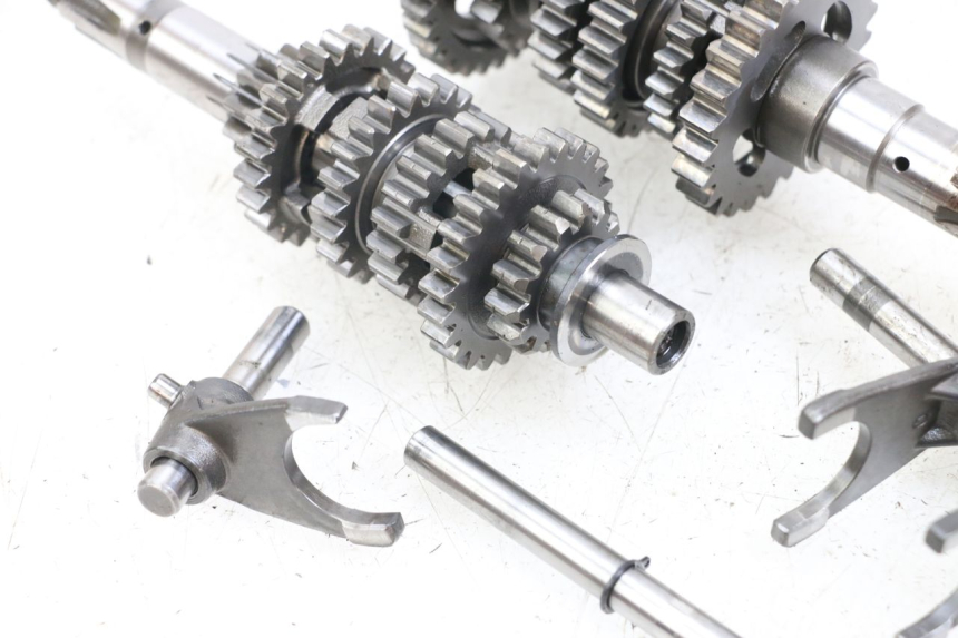 photo de Caja de cambios HYOSUNG GV AQUILA 125 (2000 - 2009) - Ángulo de visión alternativo