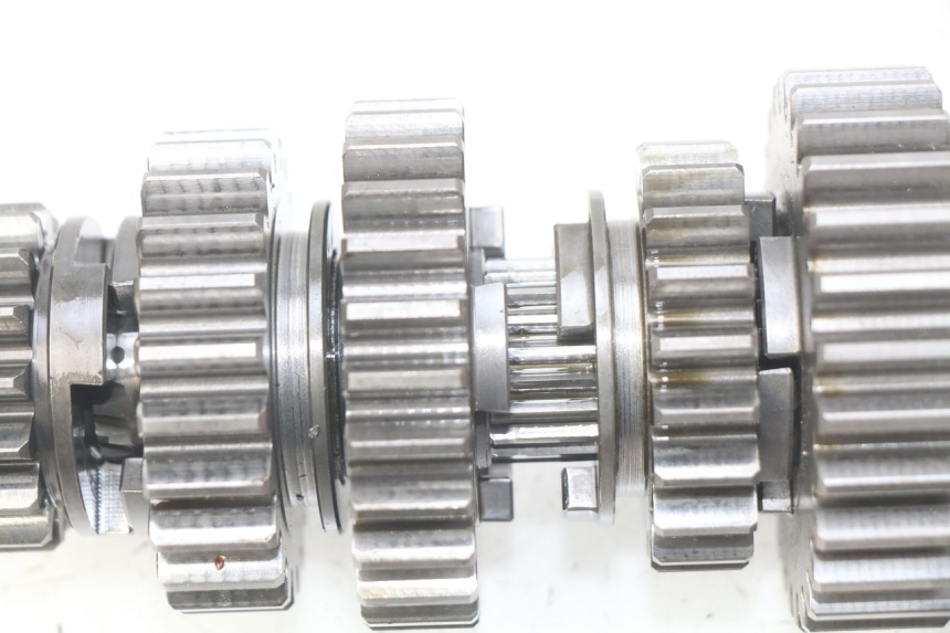 photo de CAJA DE CAMBIOS ROYAL ENFIELD BULLET CLASSIC 500 (2017 - 2020) - Estado de la superficie y material