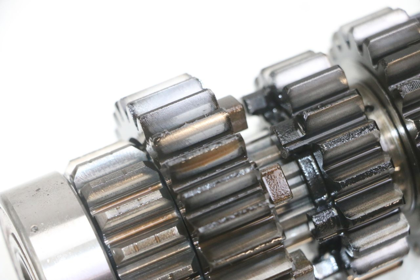 photo de CAJA CAMBIOS HONDA CB R 1000 (2018 - 2023) - Otra vista del artículo