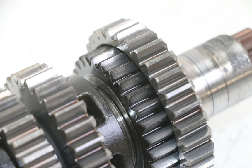 photo de CAJA CAMBIOS HONDA CB R 1000 (2018 - 2023) - Otra perspectiva