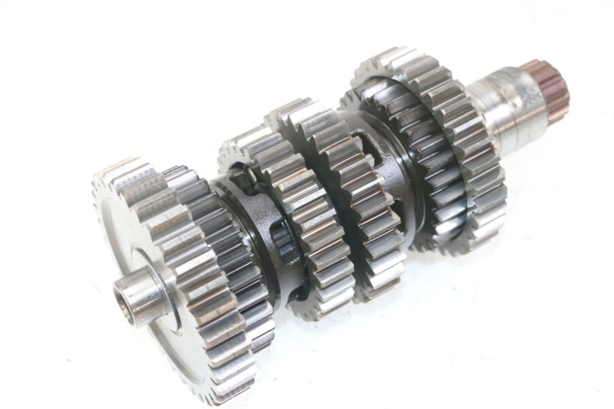 photo de CAJA CAMBIOS HONDA CB R 1000 (2018 - 2023) - Primer plano técnico