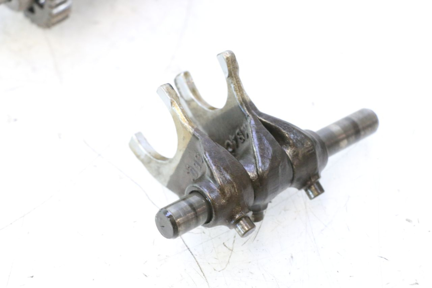 photo de CAJA CAMBIOS HONDA CB TWO FIFTY 250 (1991 - 2002) - Marcados y referencias originales