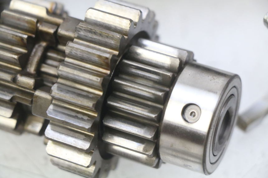 photo de CAJA DE CAMBIOS HONDA CBF 500 (2004 - 2007) - Ángulo de visión alternativo