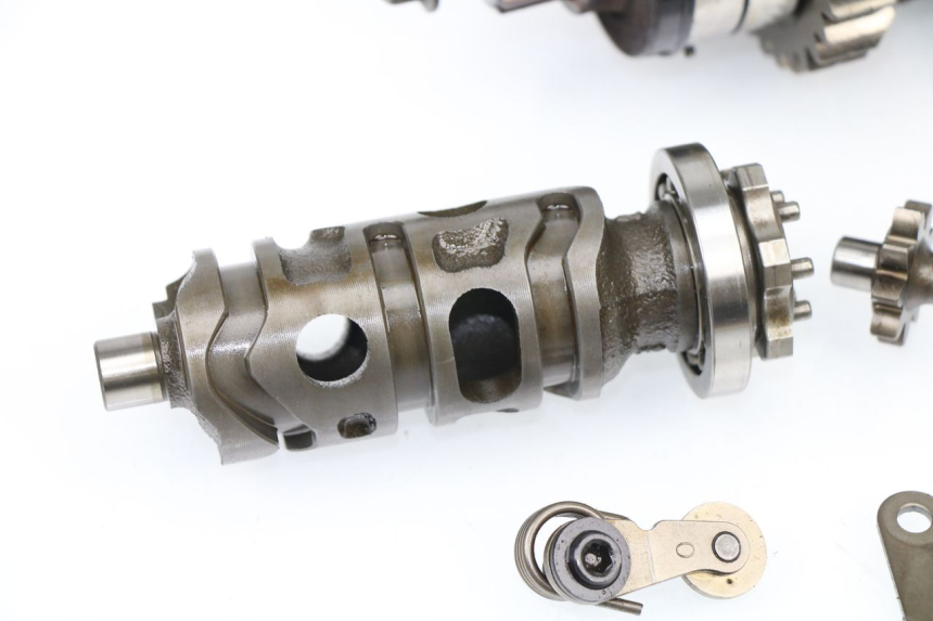 photo de CAJA CAMBIOS HONDA CBF N 600 (2008 - 2010) - Características distintivas