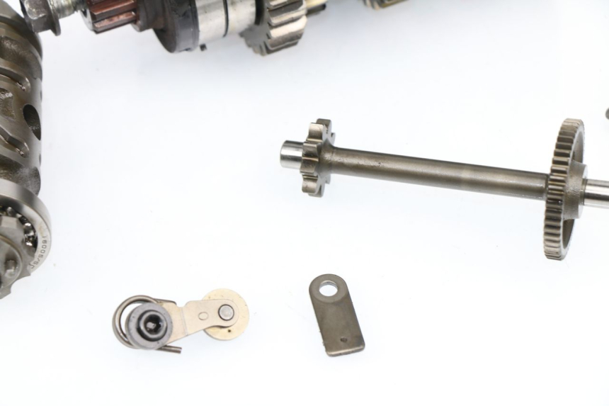 photo de CAJA CAMBIOS HONDA CBF N 600 (2008 - 2010) - Primer plano de alta resolución