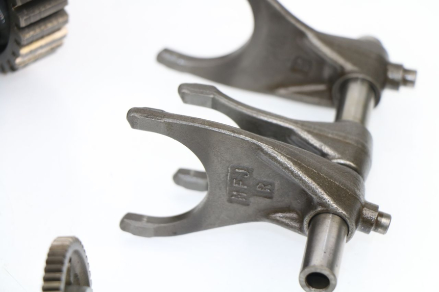 photo de CAJA CAMBIOS HONDA CBF N 600 (2008 - 2010) - Inspección visual detallada