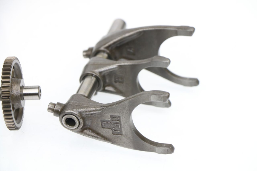 photo de CAJA CAMBIOS HONDA CBF N 600 (2008 - 2010) - Marcados y referencias originales