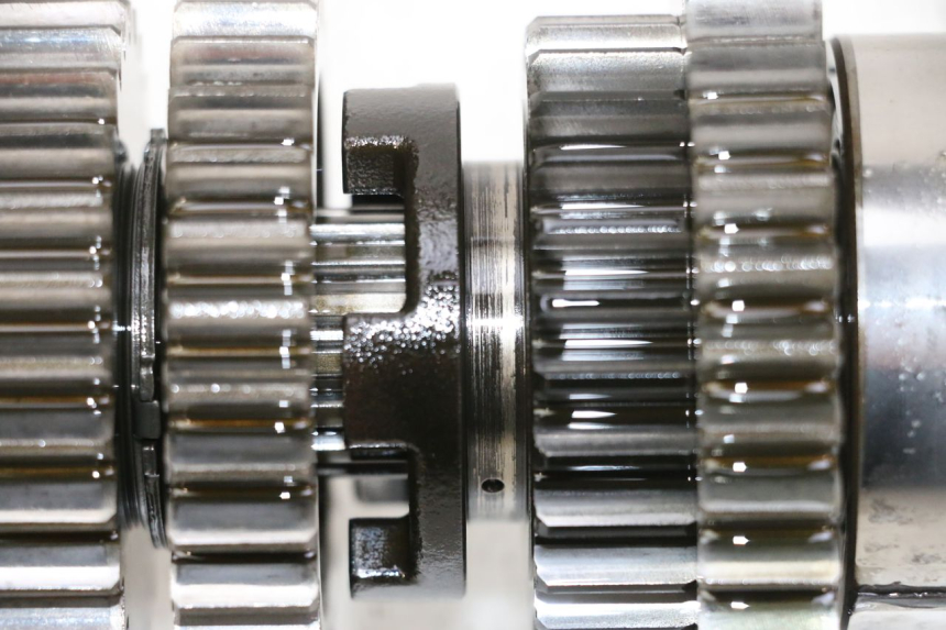 photo de CAJA DE CAMBIOS HONDA CBR RR FIREBLADE 900 (1992 - 1994) - Otra vista del artículo