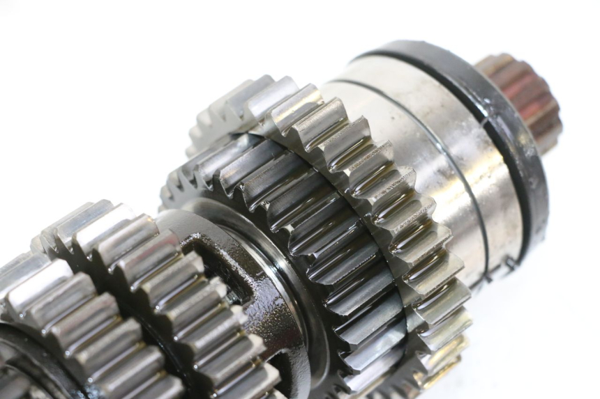 photo de CAJA DE CAMBIOS HONDA CBR RR FIREBLADE 900 (1992 - 1994) - Zoom sobre los componentes