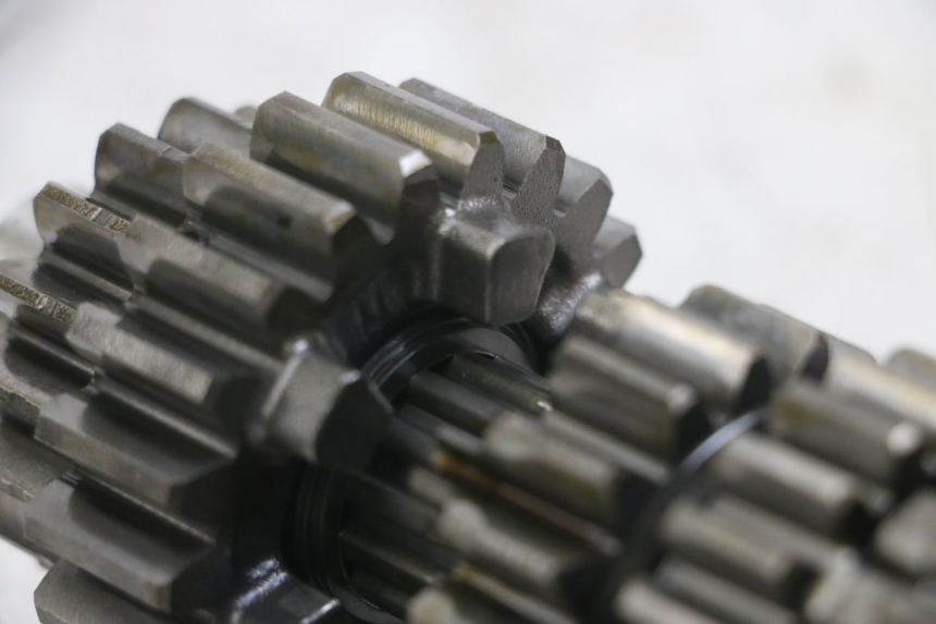 photo de CAJA DE CAMBIOS HONDA CBRF CBR-F PC41 600 (2011 - 2013) - Estado de la superficie y material