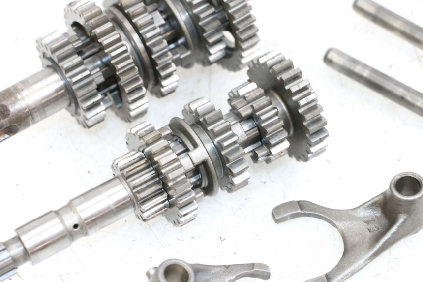 photo de CAJA CAMBIOS SHERCO CITY CORP 125 (2003 - 2007) - Zoom sobre los componentes