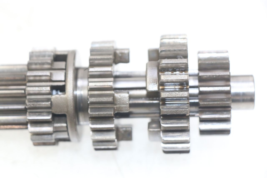 photo de CAJA DE CAMBIOS HONDA CM 125 (1983 - 2003) - Zoom sobre los componentes