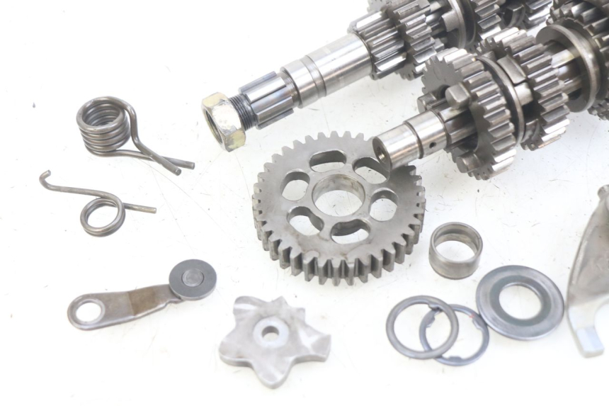 photo de CAJA DE CAMBIOS HONDA CM 125 (1983 - 2003) - Ángulo de visión alternativo