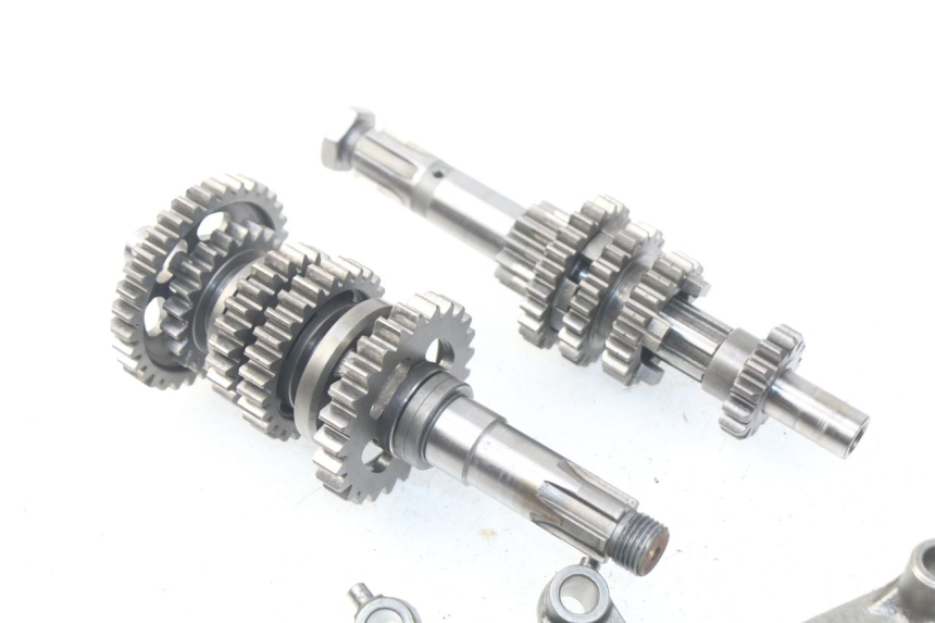 photo de CAJA CAMBIOS HYOSUNG COMET GTR 125 (2007 - 2014) - Otra vista del artículo