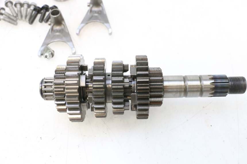 photo de CAJA CAMBIOS KAWASAKI ER-6 ER6 N 650 (2005 - 2009) - Primer plano de alta resolución