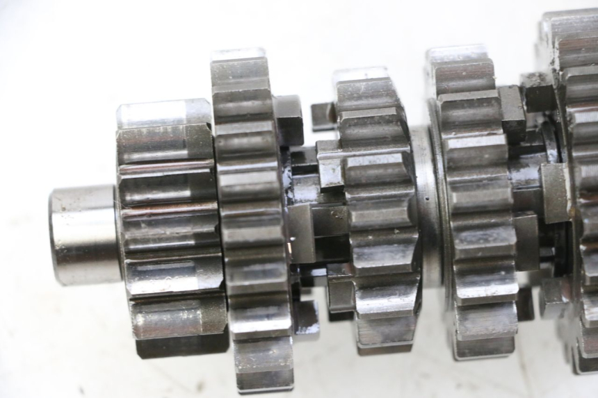 photo de CAJA DE CAMBIOS APRILIA ETX 125 (1998 - 2002) - Enfoque en la estructura