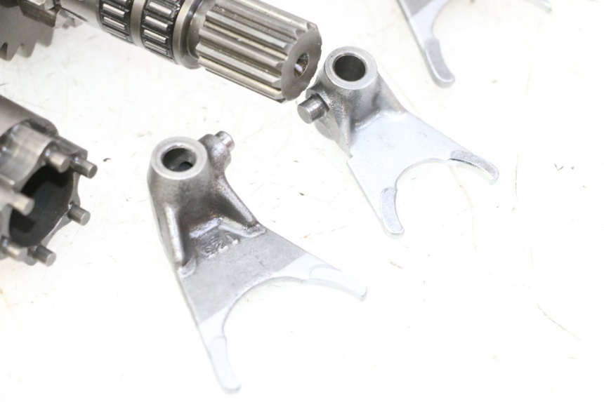 photo de CAJA DE CAMBIOS APRILIA ETX 125 (1998 - 2002) - Detalles de los puntos de fijación