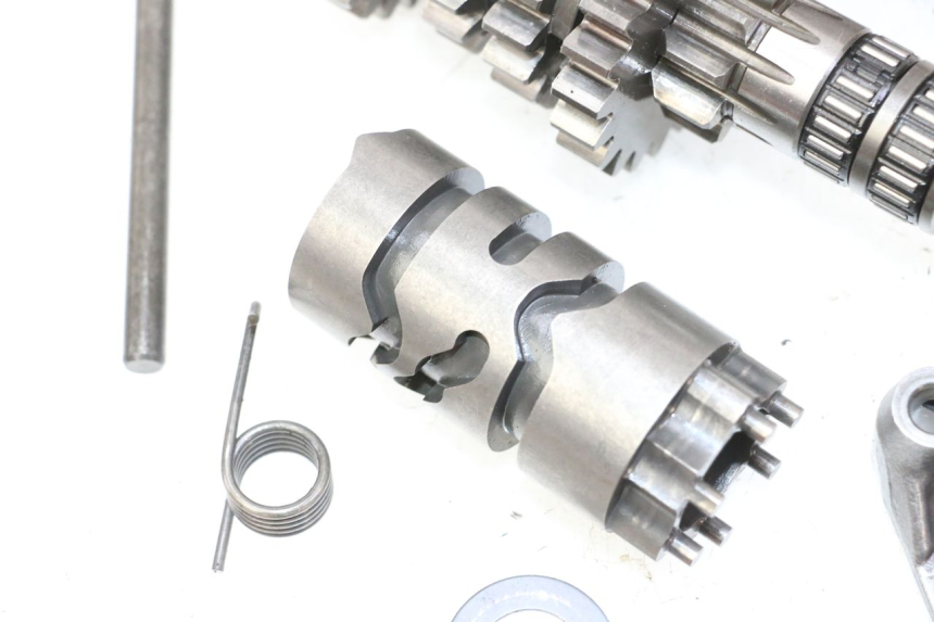 photo de CAJA DE CAMBIOS APRILIA ETX 125 (1998 - 2002) - Estado de la superficie y material