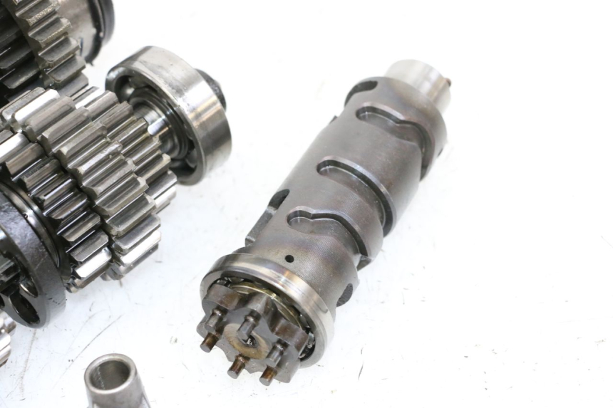 photo de CAJA CAMBIOS YAMAHA FJ 36Y 1100 (1984 - 1985) - Características distintivas