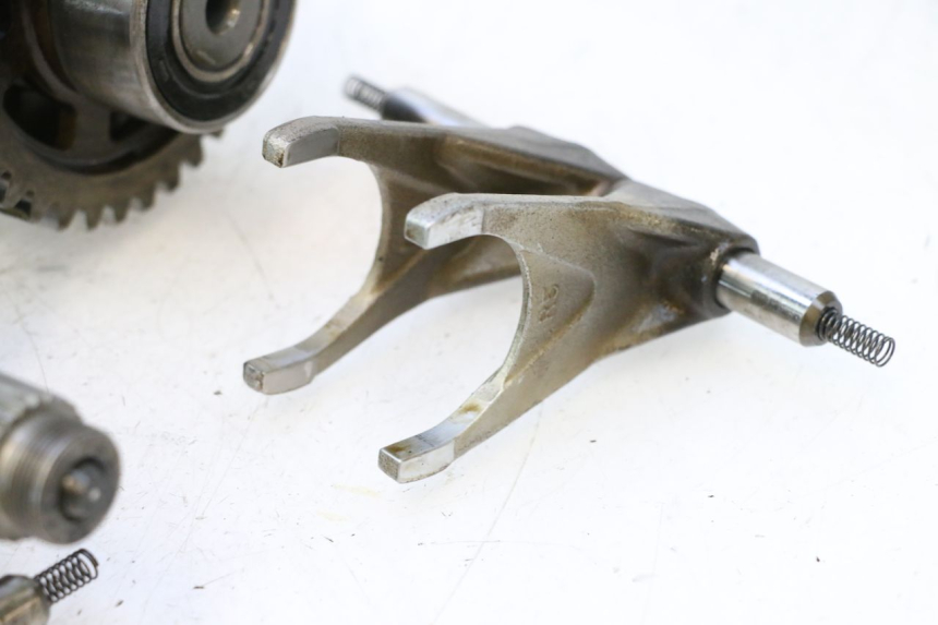 photo de CAJA CAMBIOS YAMAHA FJR 1300 (2001 - 2005) - Detalle de la pieza