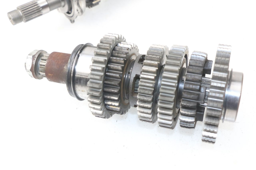 photo de CAJA CAMBIOS YAMAHA FZ8 800 (2010 - 2016) - Primer plano de alta resolución