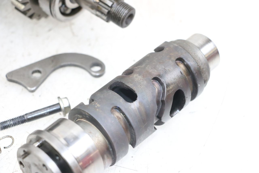 photo de CAJA CAMBIOS SUZUKI GSX E 250 (1982 - 1983) - Vista principal