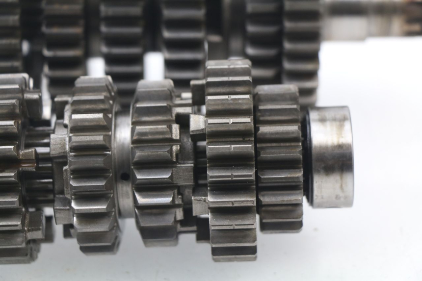 photo de CAJA CAMBIOS SUZUKI GSX-R GSXR 600 (2008 - 2010) - Estado de la superficie y material