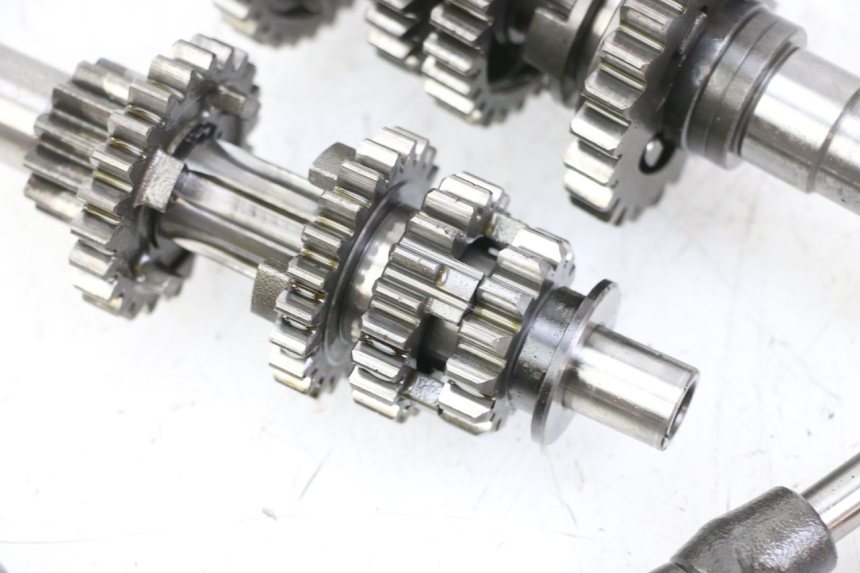 photo de CAJA CAMBIOS HYOSUNG GTR 125 (2006 - 2008) - Otra vista del artículo