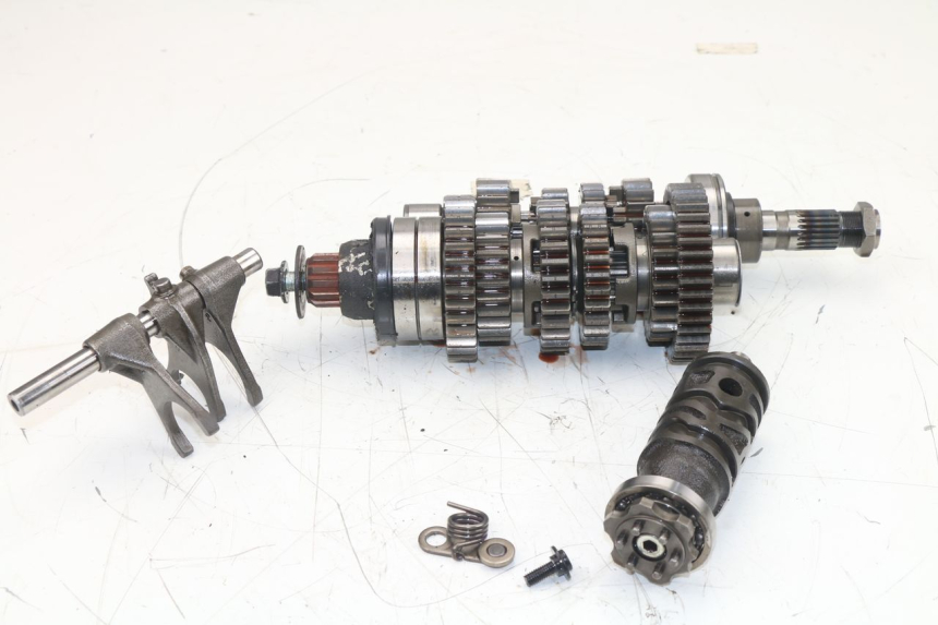 photo de CAJA CAMBIOS HONDA CBF N 600 (2004 - 2007) - Características distintivas