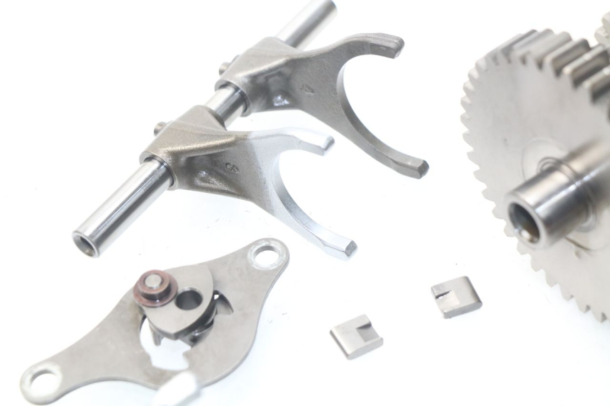 photo de CAJA CAMBIOS HONDA INTEGRA NC D 750 (2016 - 2018) - Zoom calidad de ocasión