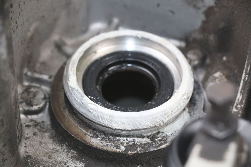 photo de CAJA CAMBIOS BMW K100 1000 (1982 - 1990) - Zoom estado de uso