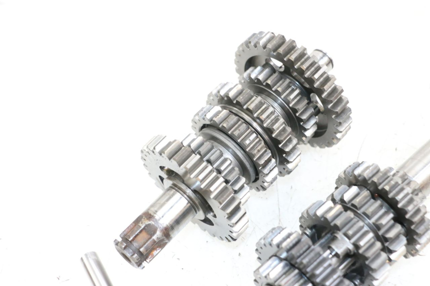 photo de CAJA CAMBIOS KAWASAKI KDX 125 (1990 - 1991) - Enfoque en la estructura