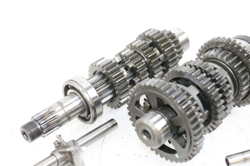 photo de CAJA CAMBIOS KAWASAKI NINJA 400 (2018 - 2023) - Inspección visual detallada