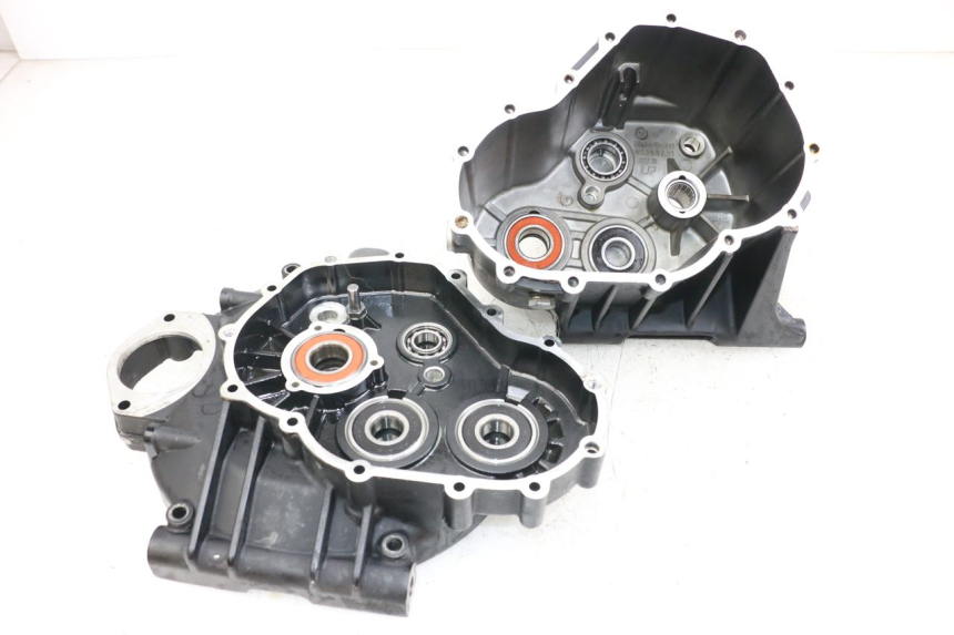 photo de CAJA CAMBIOS MOTO GUZZI NORGE 8V GT 1200 (2011 - 2016) - Primer plano de alta resolución