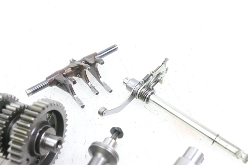 photo de CAJA CAMBIOS MOTO GUZZI NORGE 8V GT 1200 (2011 - 2016) - Vista general del producto