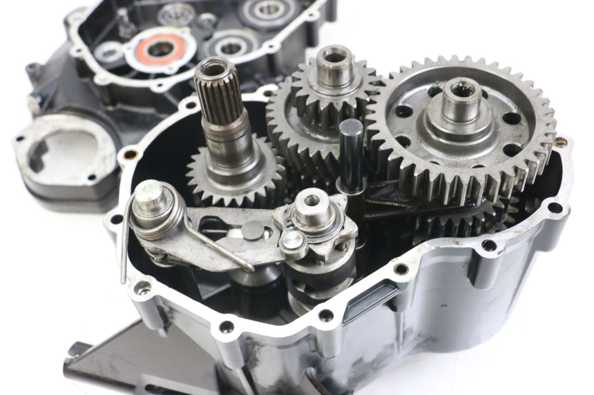 photo de CAJA CAMBIOS MOTO GUZZI NORGE 8V GT 1200 (2011 - 2016) - Otra perspectiva