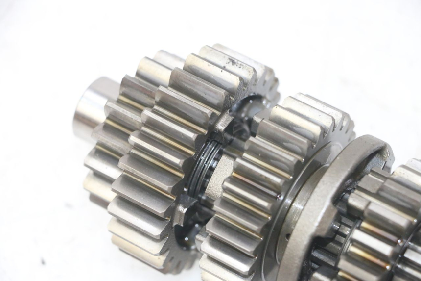 photo de CAJA CAMBIOS HONDA NTV DEAUVILLE ABS 700 (2007 - 2016) - Estado de la superficie y material