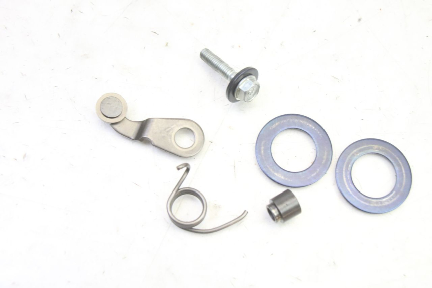 photo de CAJA CAMBIOS HONDA NTV DEAUVILLE 650 (2001 - 2006) - Otra perspectiva