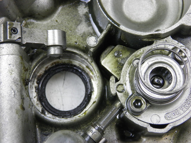 photo de CAJA CAMBIOS PIAGGIO VESPA PK 80 (1983 - 1996) - Otra perspectiva