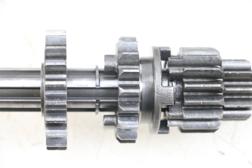 photo de CAJA CAMBIOS APOLLO RFZ 140 - Características distintivas